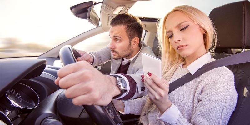 چطور در امتحان آیین‌نامه شهری (عملی، افسری) قبول شویم؟